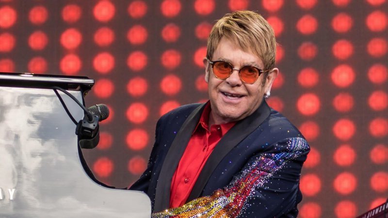 Noul film „Regele Leu” este criticat dur de Elton John