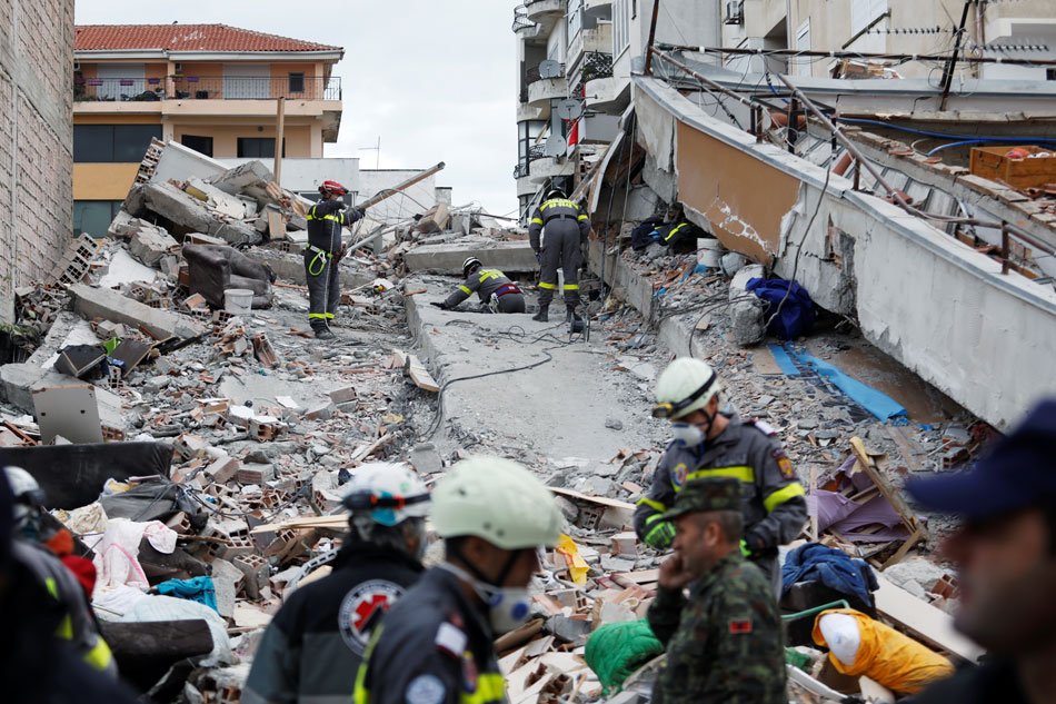 Cutremurul din Albania: sanșele de găsire a supraviețuitorilor sunt din ce în ce mai mici
