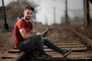 Despre viața tânărului găsit mort în Parcul Tineretului din Buzău