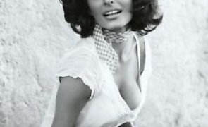 Sophia Loren va fi în lumina reflectoarelor la sfârșitul acestei luni