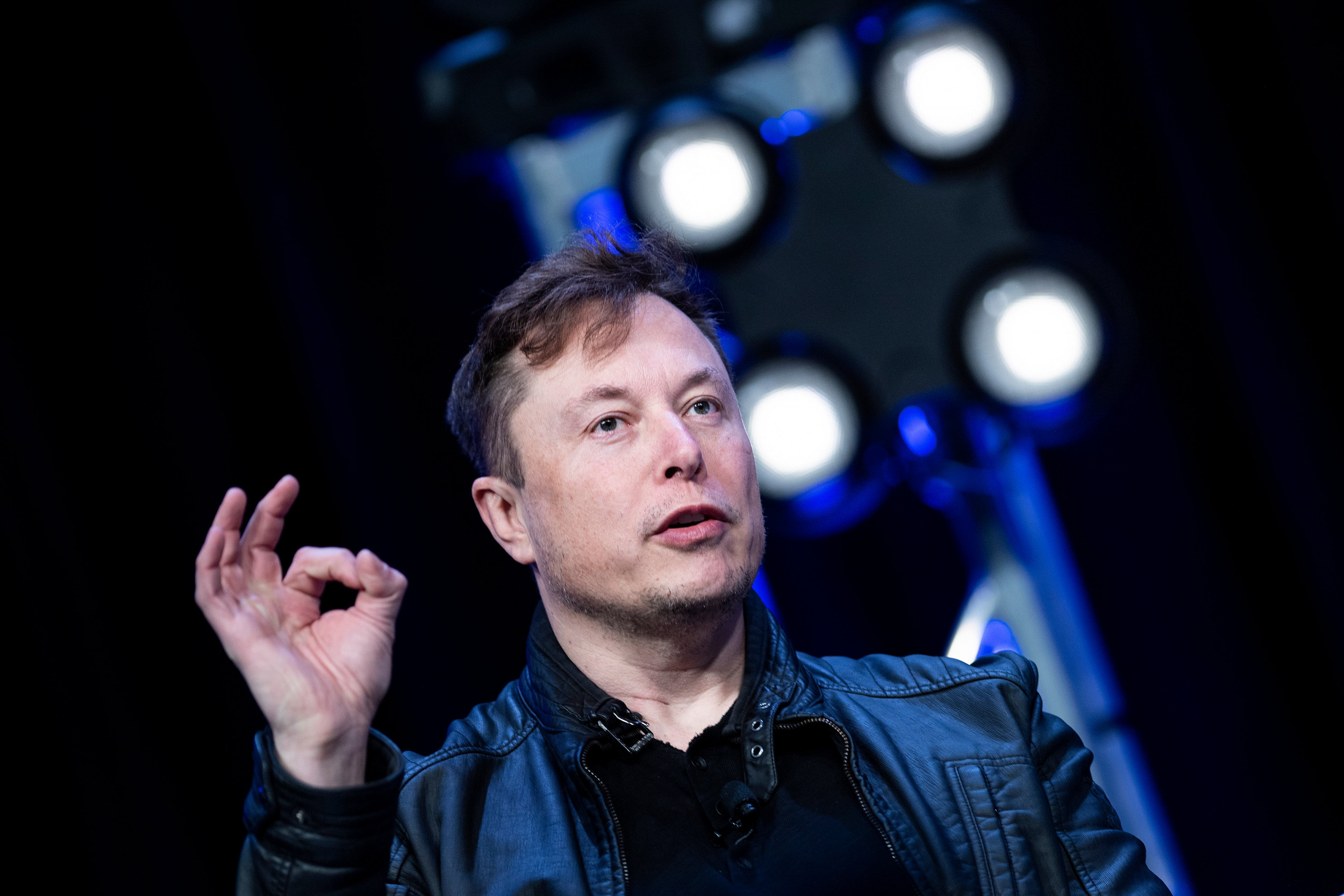 Elon Musk, decizie radicală! Totul are legătură cu Twitter