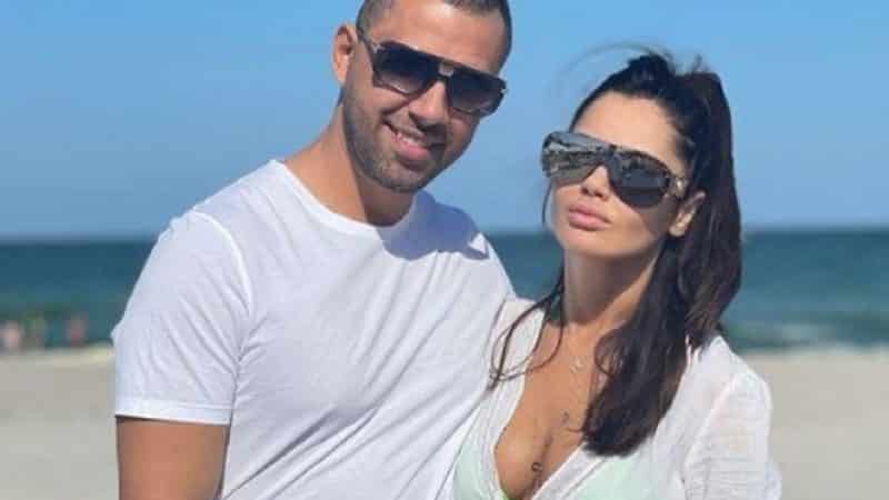 Oana Zăvoranu a luat foc pe Internet, după ce s-a scris că divorțează de Alex Ashraf: "Nu mă doboară nimeni și nimic"