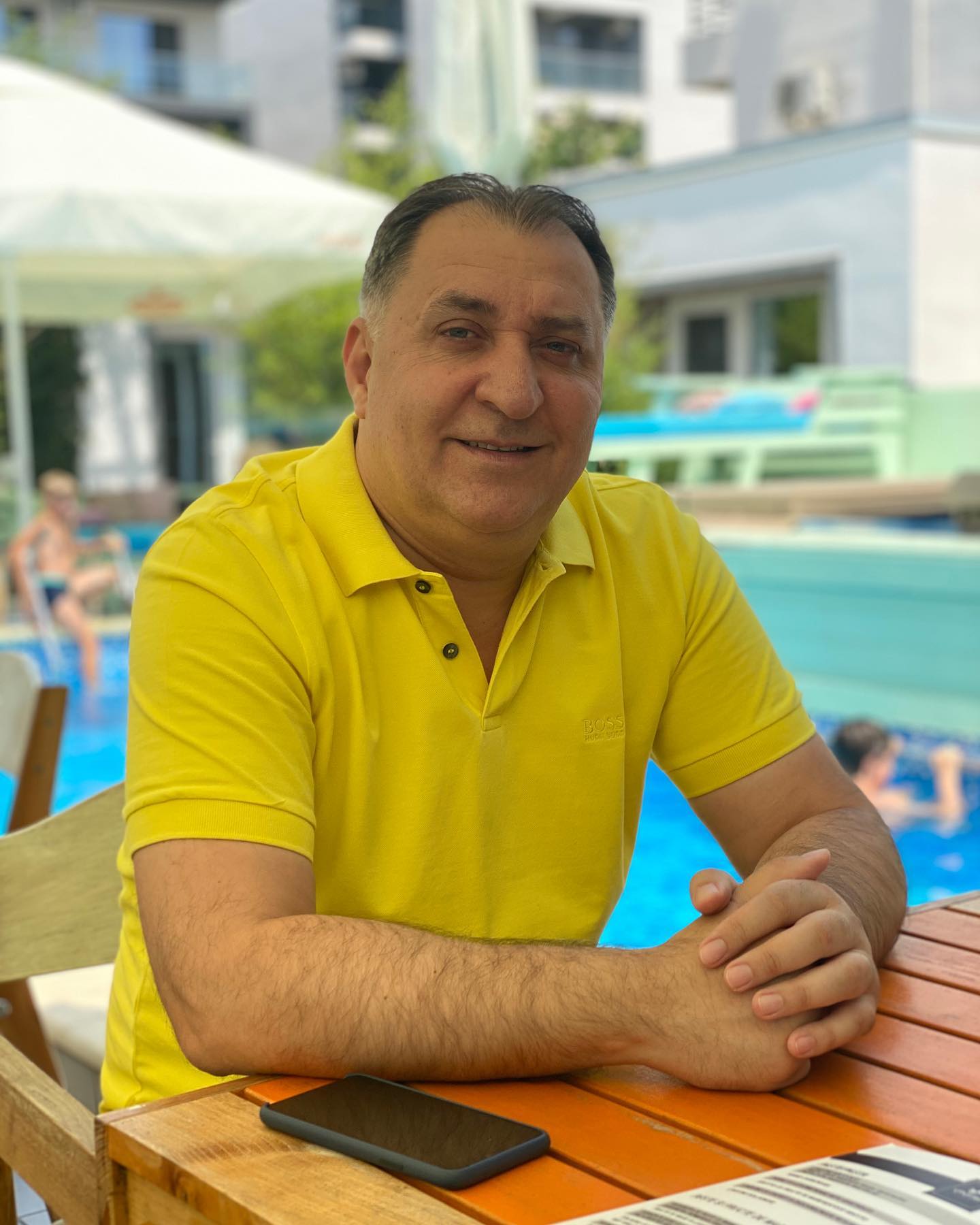 Care este numele real al lui Vali Vijelie?! Nu te așteptai la una ca asta!