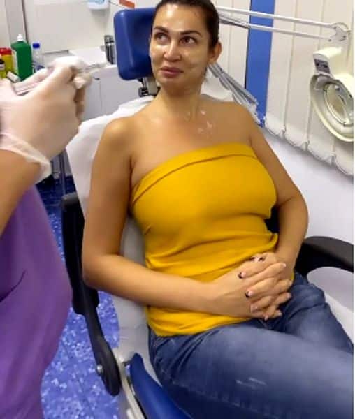 Nicoleta Luciu este însărcinată pentru a 3-a oară? Burtica a cam dat-o de gol în timp ce se afla la medic