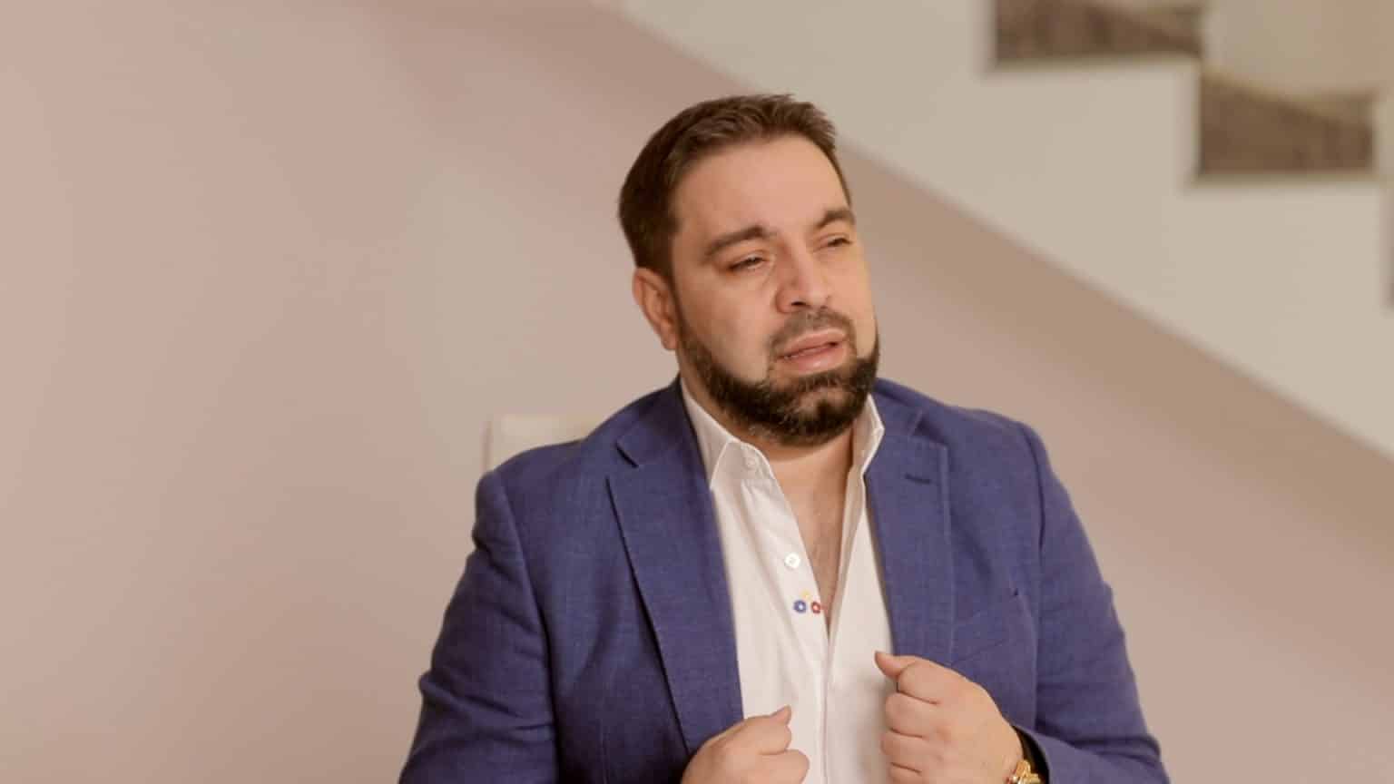 Florin Salam a dezvăluit cine a fost prima lui iubire! Nu, nu este prima soție