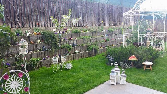 Cum arată casele Andreei Marin. Fosta Zână a Surprizelor stă în București însă are o casă de vacanță într-un sat din România!