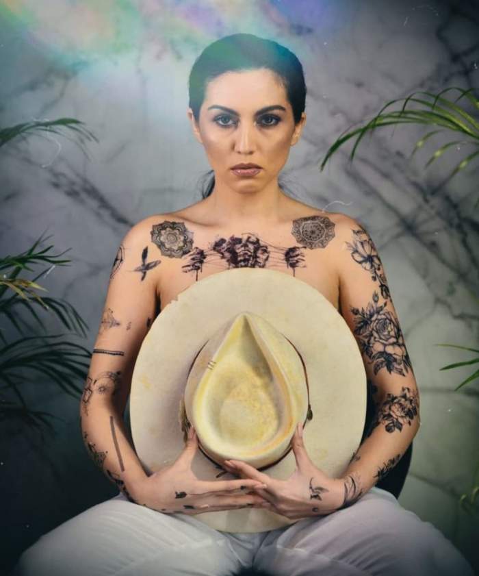 Doinița Oancea, imagine total neașteptată! În sânii goi și plină de tatuaje pe internet