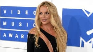 Britney Spears și-a șocat fanii. Cântăreața apare dezbrăcată pe Instagram FOTO