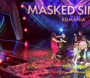 Mihaela Rădulescu, reacție fabuloasă, după ce a Andreea Marin a câștigat „Masked Singer”. Cele două vedete s-au luat în brațe