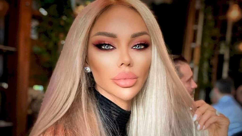 Bianca Drăgușanu schimbare radicală de look! Vedeta a renunțat la blond, iar internauții au apreciat schimbarea