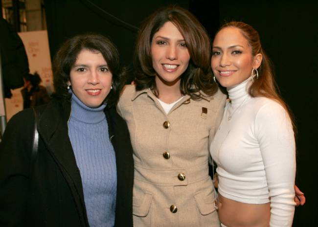 Pe Jennifer Lopez o cunoaște o lume-ntreagă, dar nu mulți știu cum arată cele două surori ale divei