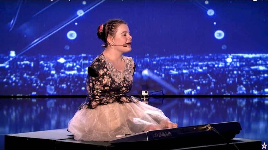 Îți mai aduci aminte de Lorelai Moșneguțu, câștigătoarea „Românii au talent"! Ce a făcut tânăra cu marele premiu