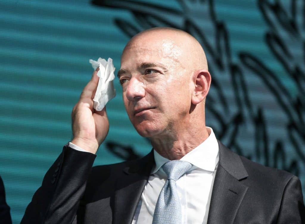 S-a tras linie! Jeff Bezos a fost detronat. Cine este în fruntea topului celor mai bogați oameni din lume