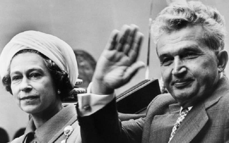 Nimeni nu a știut asta. Adevăratul motiv pentru care Nicolae Ceaușescu nu suporta, sub nicio formă, cântăreții cu mustață     