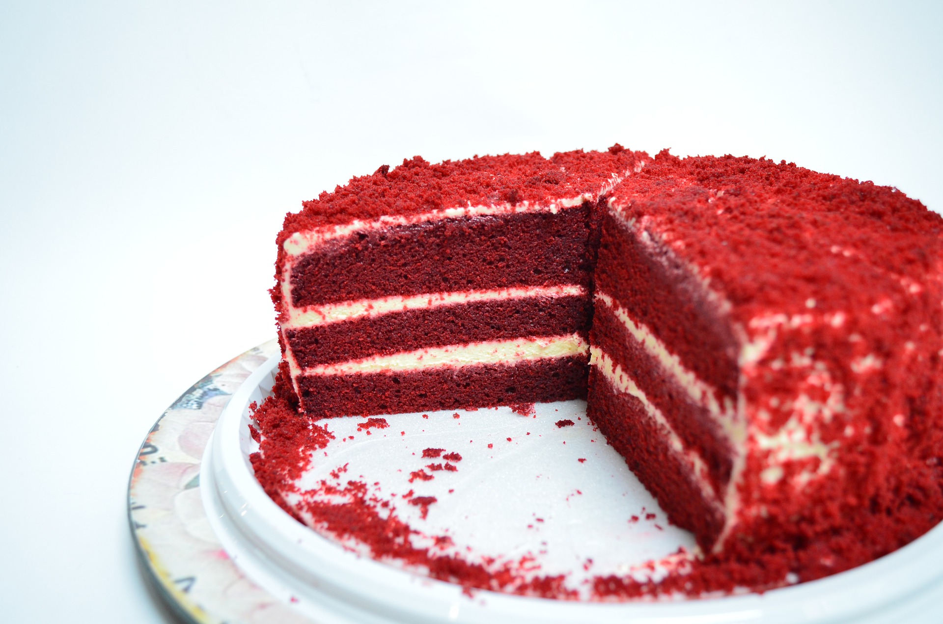 Cum poți face un tort Red Velvet acasă. Surprinde-ți familia sau musafirii cu cea mai delicioasă rețetă