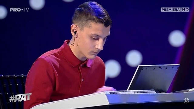 Povestea impresionantă a lui Emanuel Ion, tânărul care a primit Golden Buzz la ,,Românii au talent'': ,,Pentru mine personal nu există ,,nu pot'', există doar ,,nu vreau'' în unele cazuri''