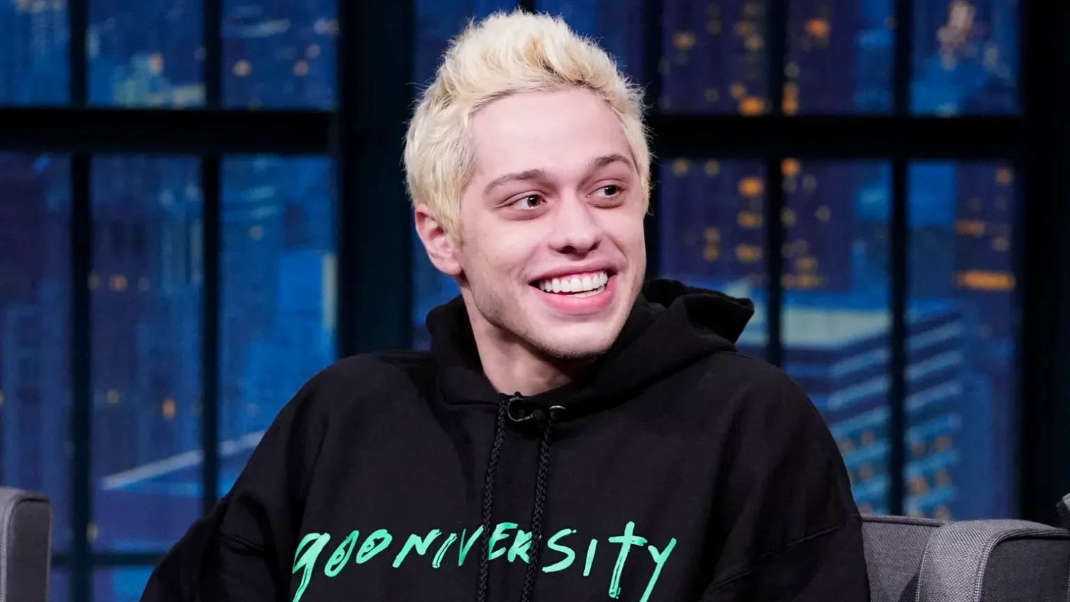 Cine este Pete Davidson. A fost împreună cu cele mai sexy femei