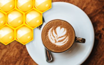 De ce oamenii au început să își pună miere în cafea? Beneficiile te vor surprinde