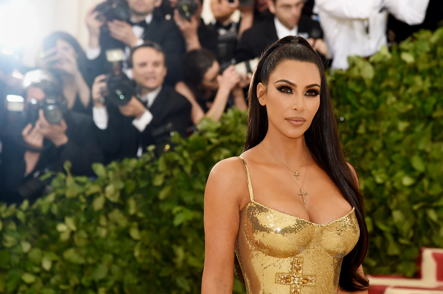 Kim Kardashian, pusă la zid după ce a cumpărat colierul Prințesei Diana. „Ar trebui să fie la muzeu”