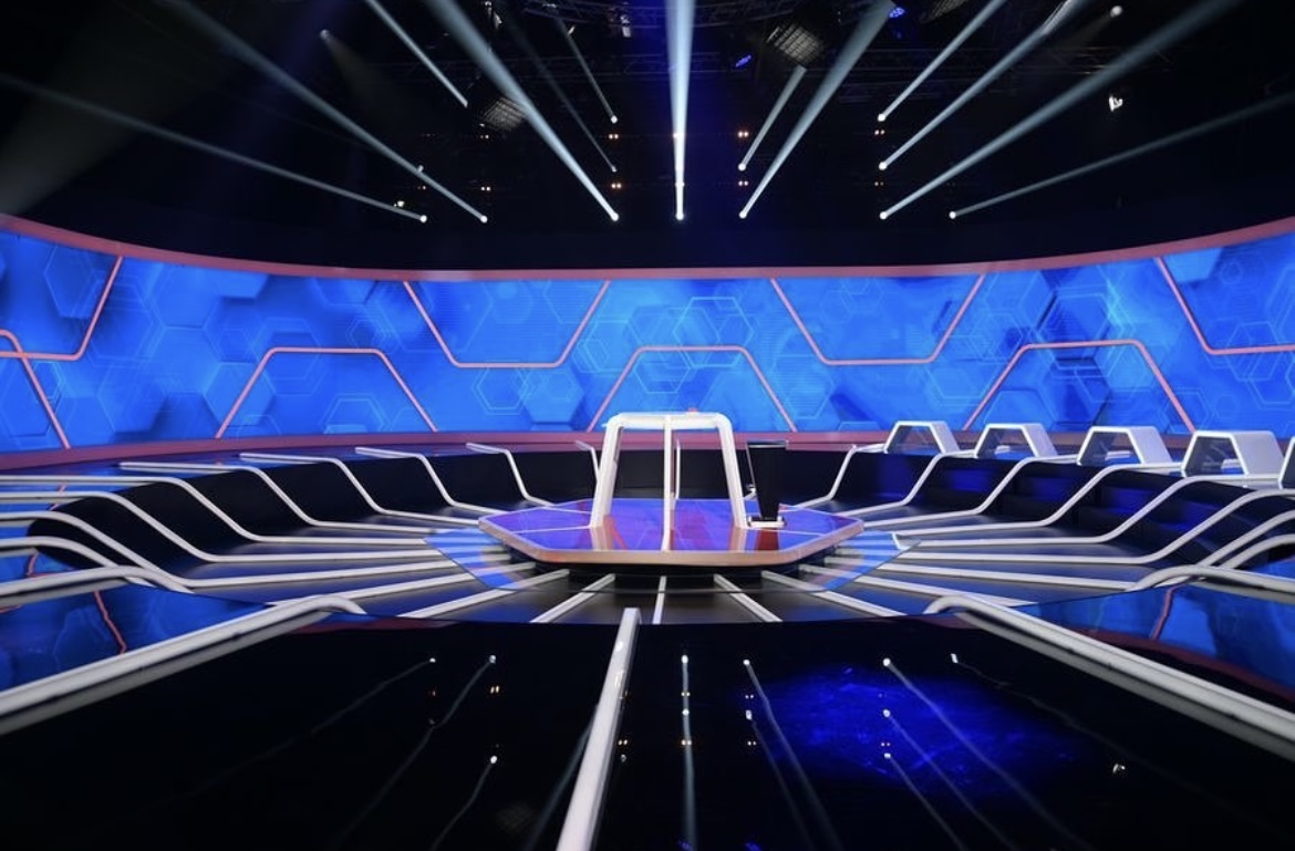 Dan Negru surprinde din nou. Are un platou spectaculos, pentru noua sa emisiune