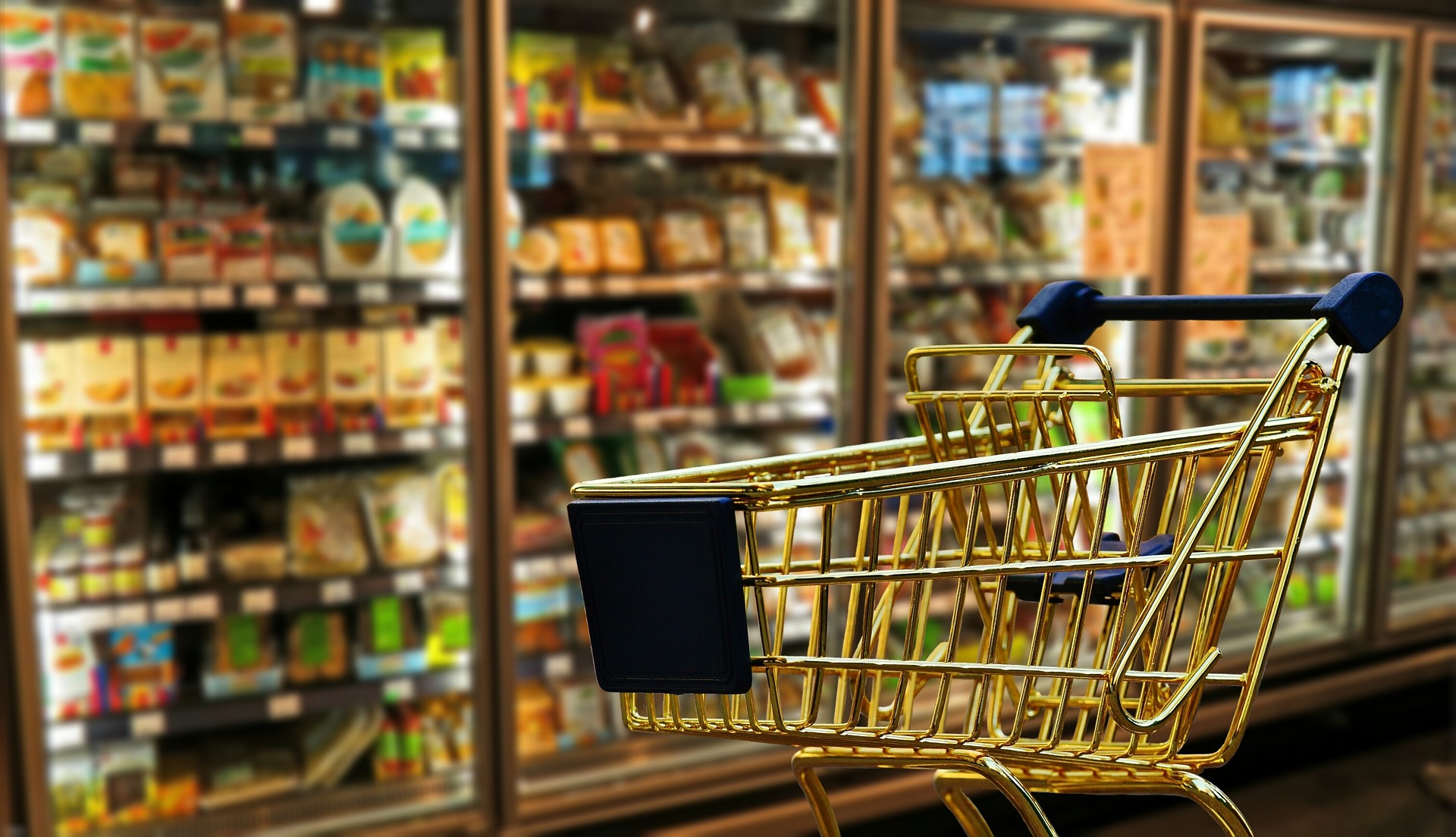 Alertă alimentară! Pericol pe rafturile supermarketurilor. Un aliment consumat des de români poate crea probleme grave 