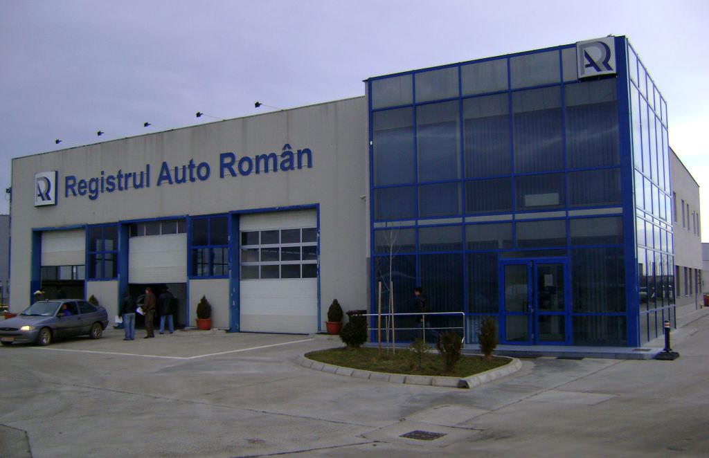 Românii care intenționează să își cumpere mașini trebuie să știe asta! Registrul Auto Român le vine în ajutor