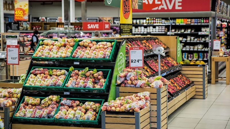 Alertă alimentară! Pericol pe rafturile supermarketurilor. Un aliment consumat des de români poate crea probleme grave