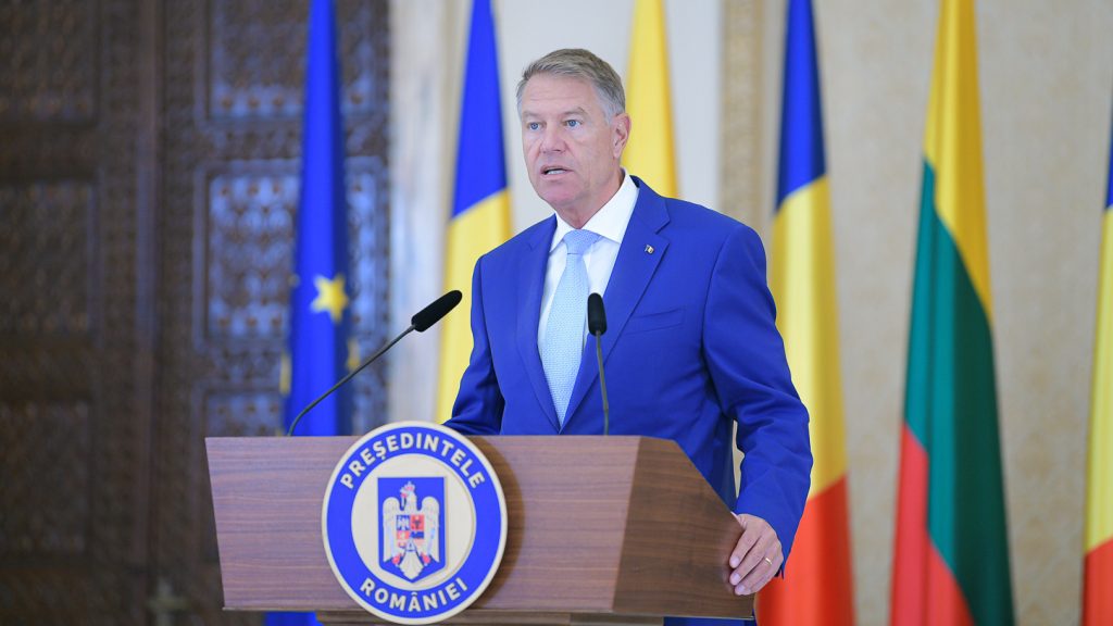 Klaus Iohannis a dat undă verde! Românii care vor primi 150 de lei lunar de la stat. Care sunt condițiile