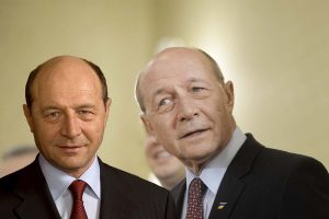 Lovitură pentru Traian Băsescu! Fostul președinte riscă să piardă jumătate de milion de euro pentru că a fost turnător al Securității