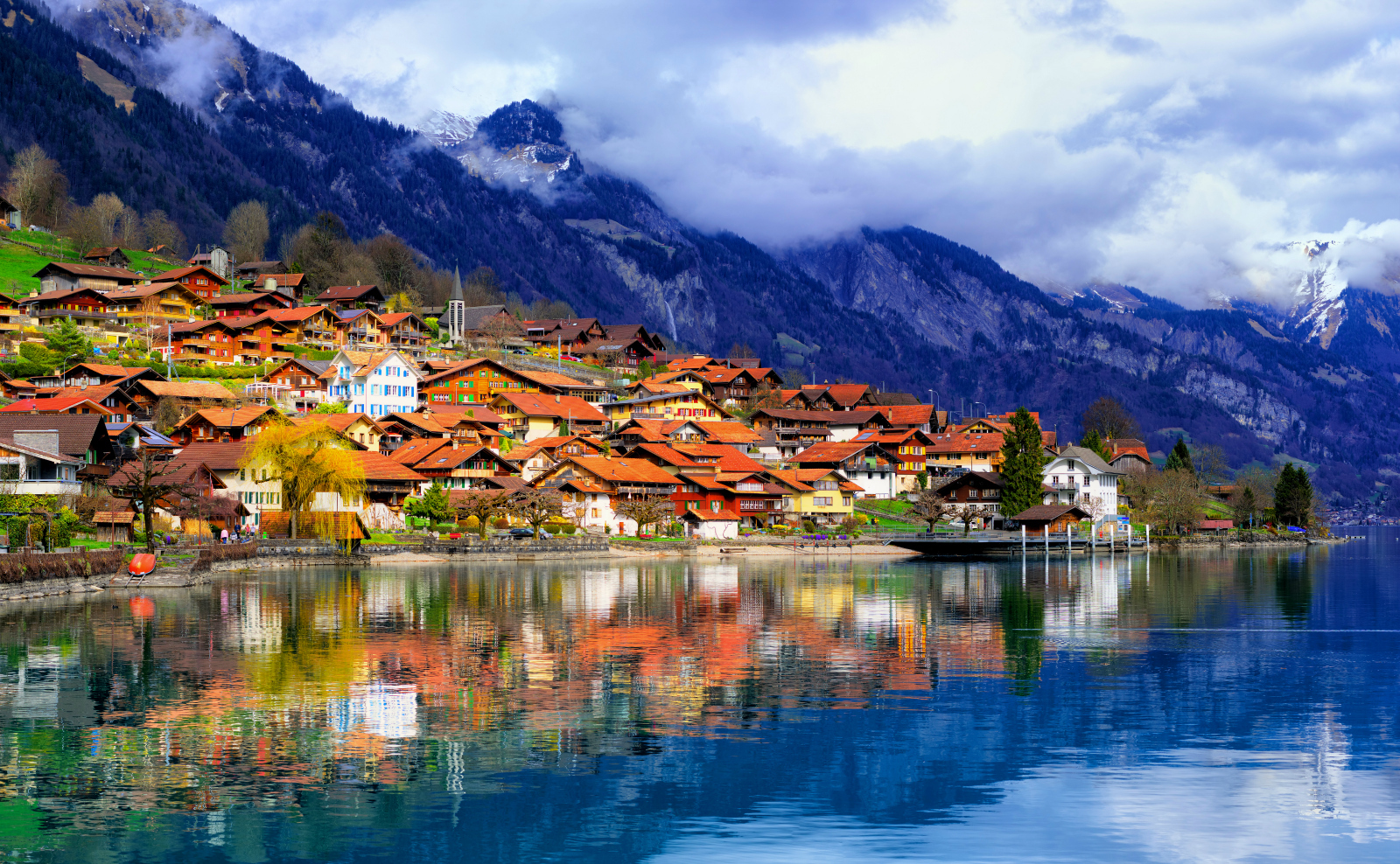 Elveția deține unele dintre cele mai impresionante peisaje din lume. Iată care sunt destinațiile preferate de turiști