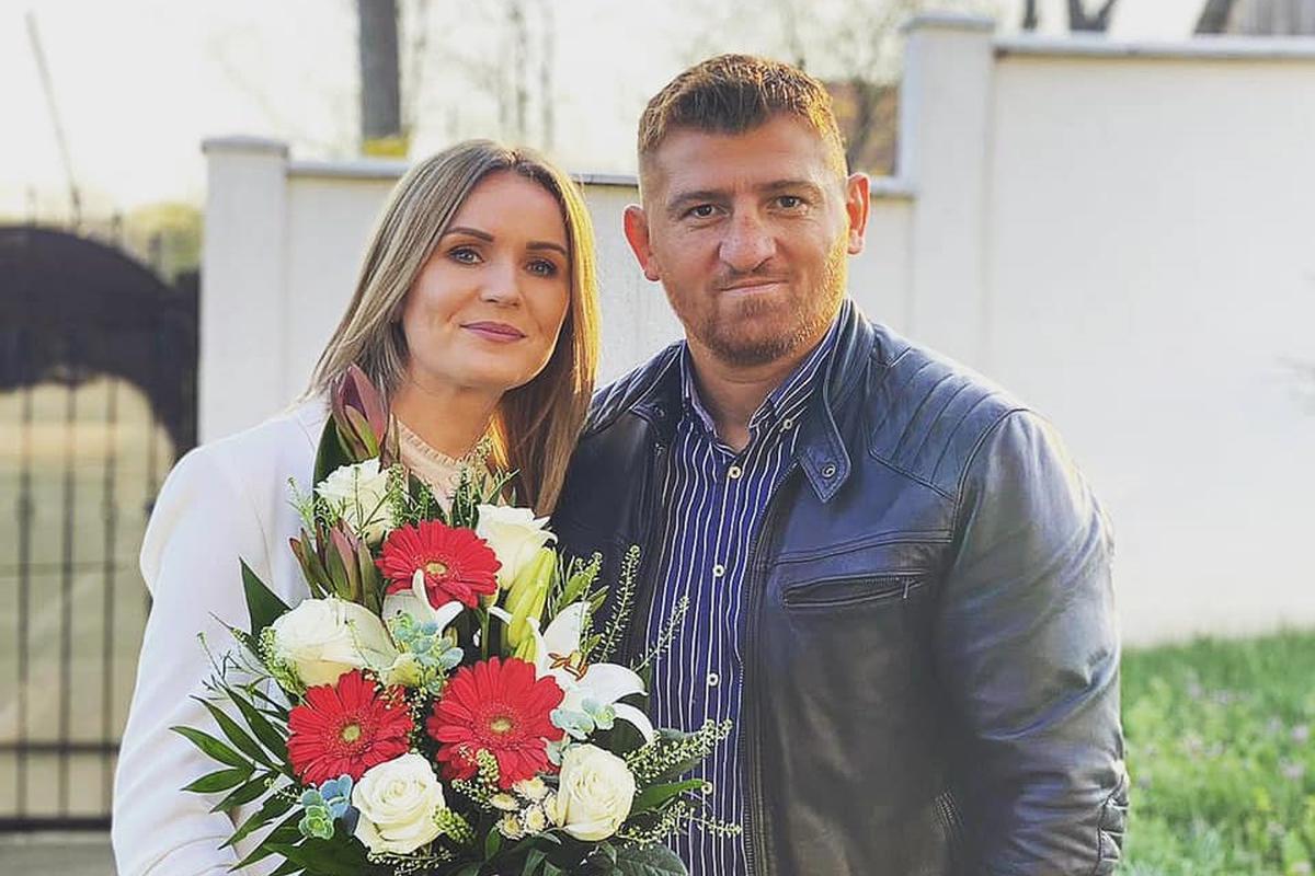 Cătălin Moroșanu s-a căsătorit devreme. Soția sa nu a apucat să cunoască și alți bărbați în afară de celebrul pugilist