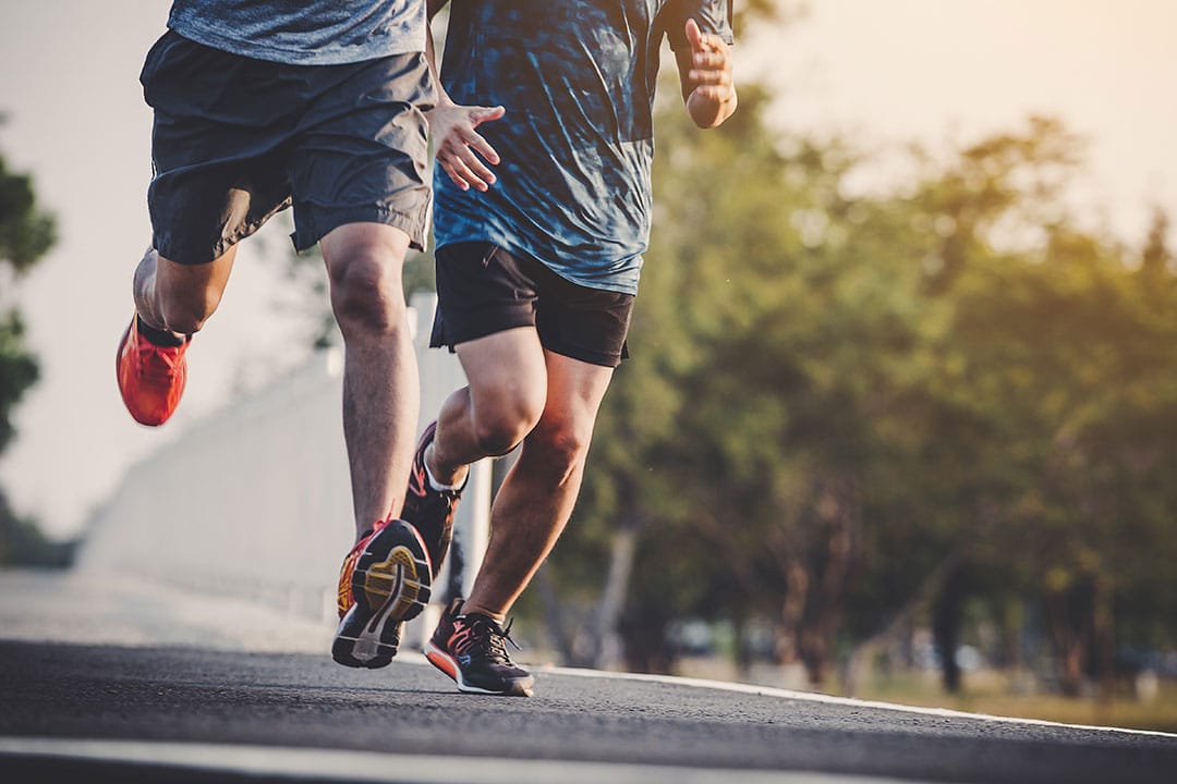 Ce afecțiuni pot sta departe de tine dacă practici alergatul. De acum vei aborda un stil de viață sănătos