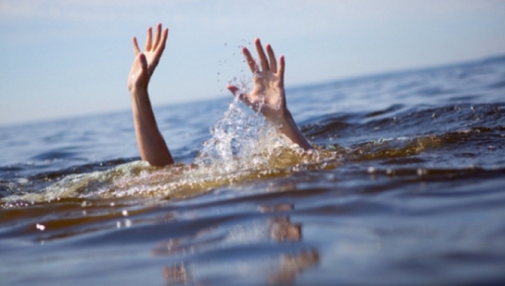 Tragedie pe litoralul românesc! Trei persoane, printre care și un salvamar, s-au înecat. Semnal de alarmă pentru turiști