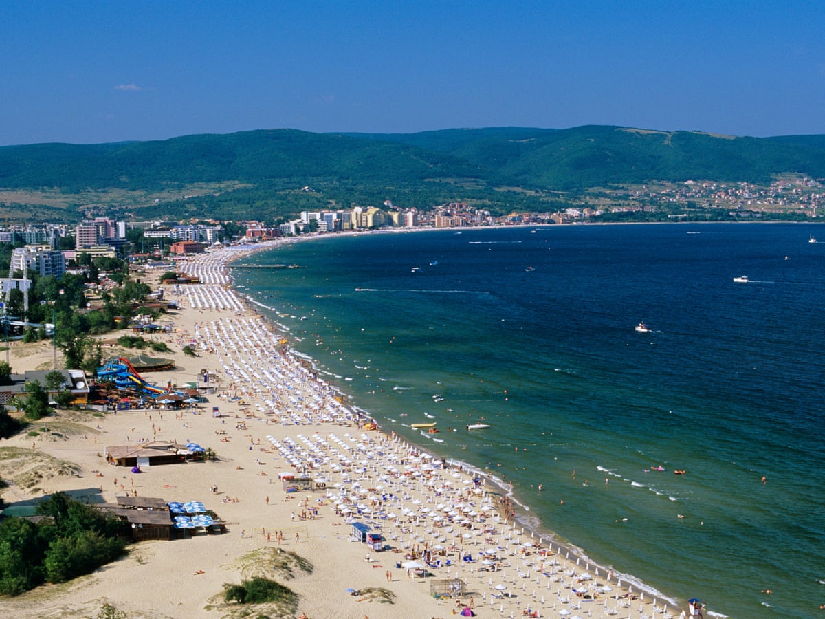 Aveți mare grijă! Ce au pățit doi români care s-au cazat în Sunny Beach, Bulgaria. Nu o să mai calci acolo niciodată!