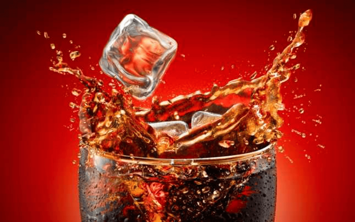 Top 6 lucruri de zi cu zi pe care le poți curăța cu Coca Cola