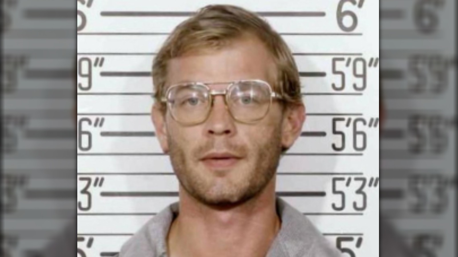 Măsură drastică din partea eBay. Platforma a interzis vânzarea costumelor de Halloween cu Jeffrey Dahmer