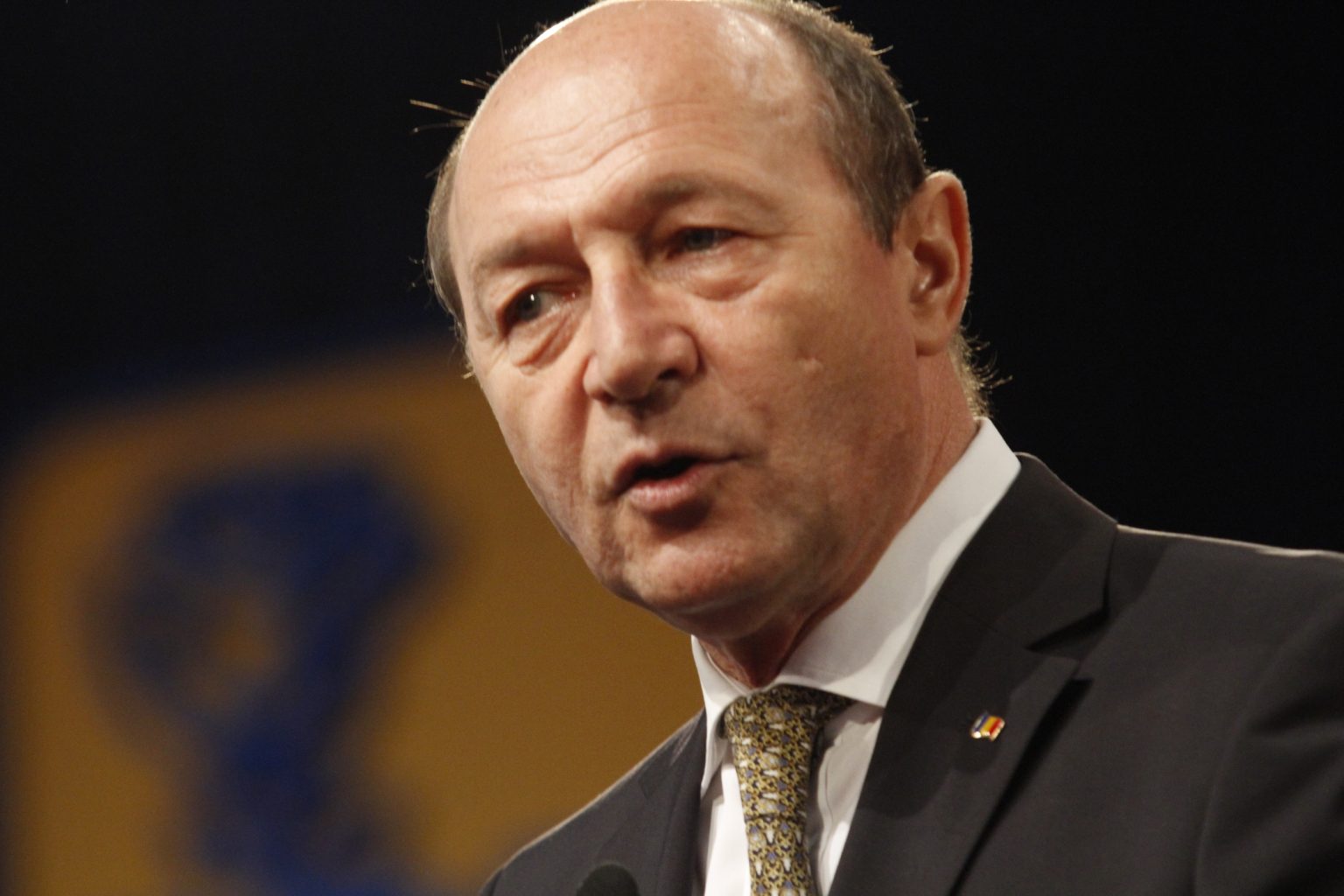 Lovitură pentru Traian Băsescu! Fostul președinte riscă să piardă jumătate de milion de euro pentru că a fost turnător al Securității