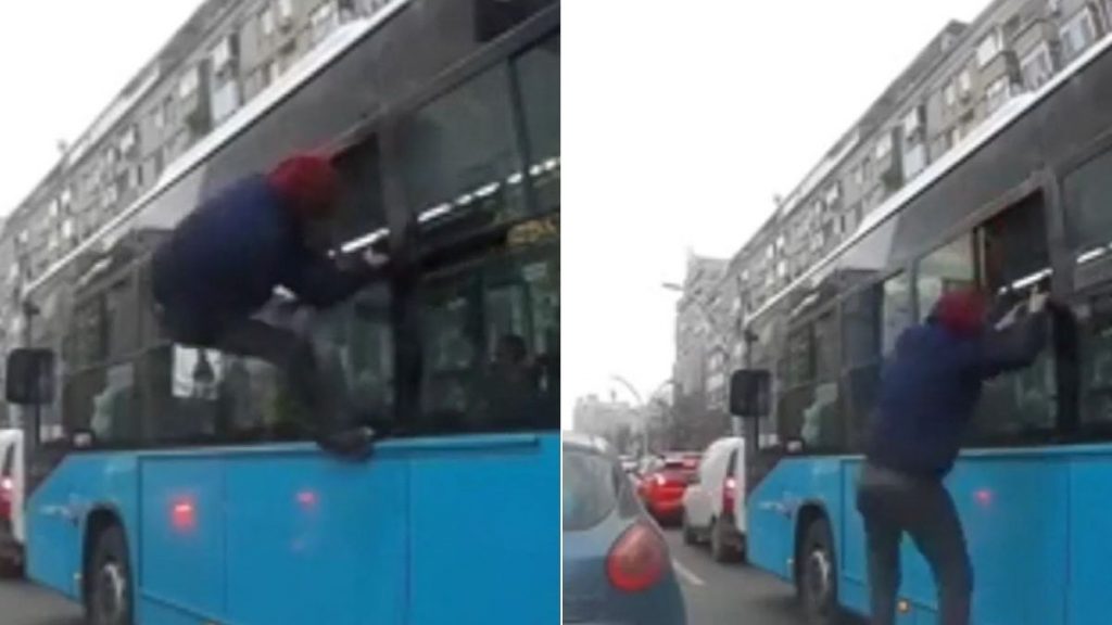 VIDEO Halucinant! Un tânăr din Capitală a sărit pe geamul autobuzului STB. Ce l-a determinat să facă asta