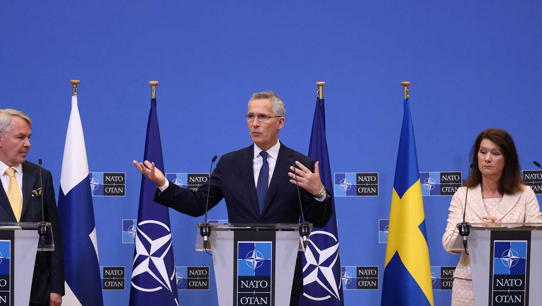 NATO se pregătește de război? Anunțul oficial: Trebuie să crească producţia de arme