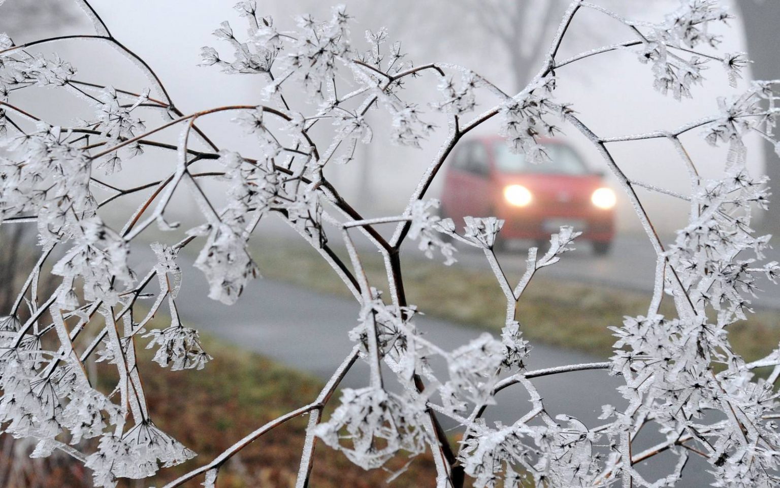 Prognoza meteo joi, 30 martie 2023. Continuă ninsorile în România