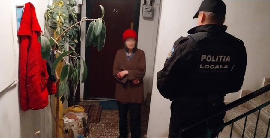 O femeie din București a fost refuzată de 112. „Cazul nu este o urgență”. Ce a pățit bătrâna
