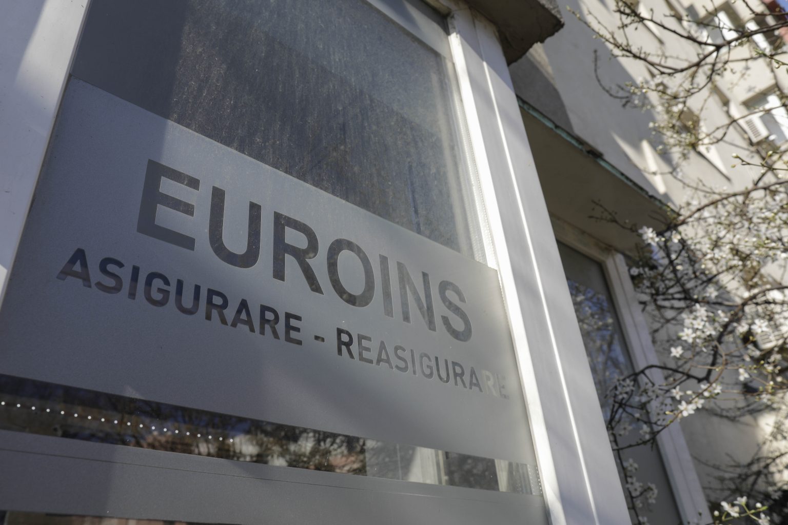 Euroins a fost oficial declarată în faliment, după ce Tribunalul București a confirmat cererea Autorității de Supraveghere Financiară (ASF) și a dispus deschiderea procedurii de faliment pentru Euroins România Asigurare Reasigurare, conform anunțului făcut vineri de către ASF.