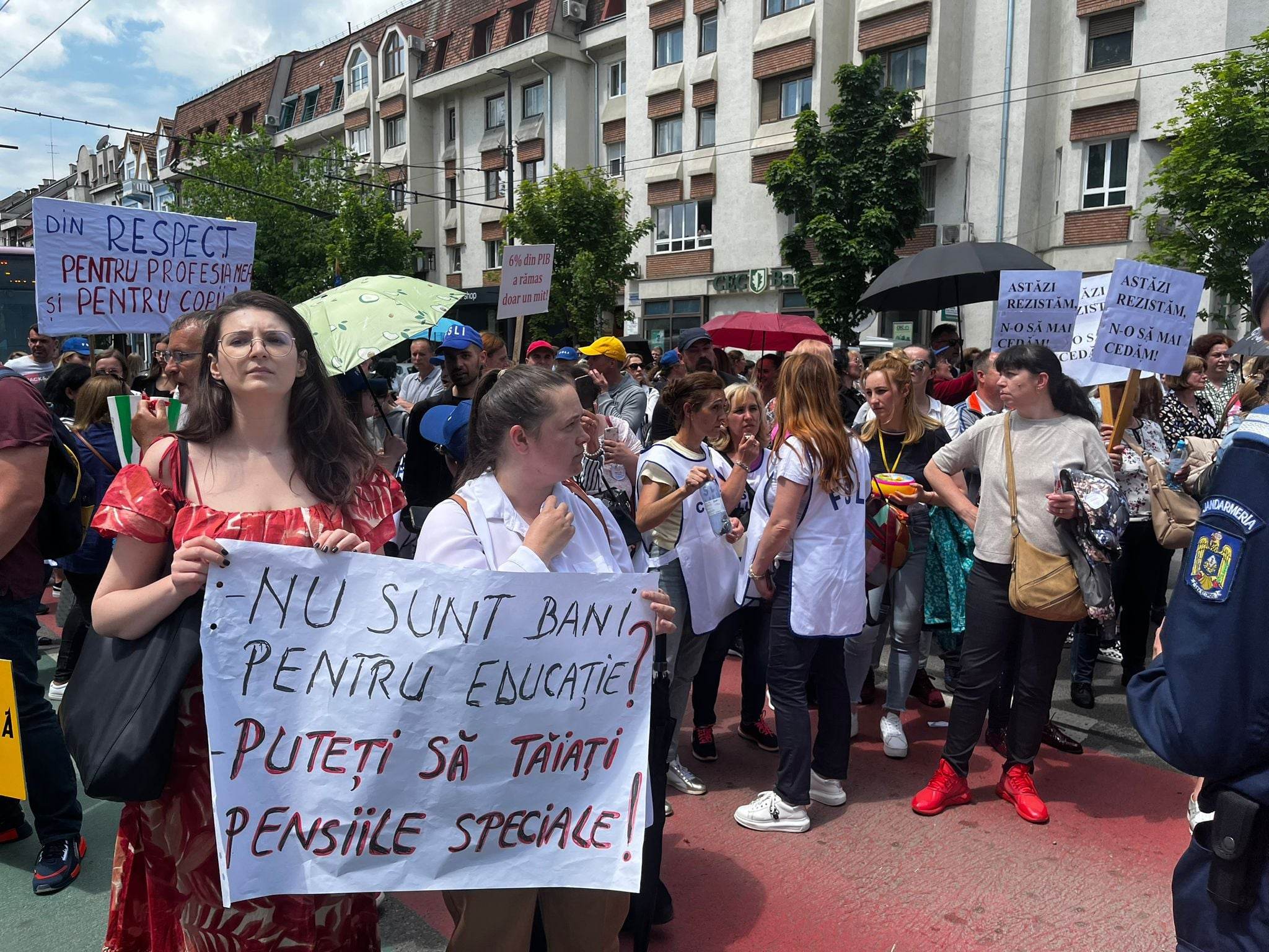 Guvernul României nu este impresionat de greva profesorilor! Ce vor păți cadrele didactice dacă nu se întorc la catedră