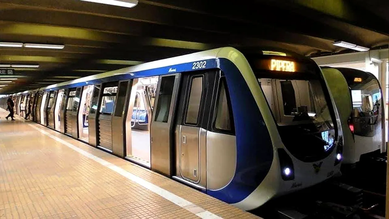 Crește, din nou, timpul de așteptare la metrou. Călătorii, nevoiți să stea și câte 10 minute pe peron