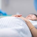 Incident grav la maternitatea din Botoșani! Un medic a fost atacat și fugărit de rudele unei tinere însărcinate
