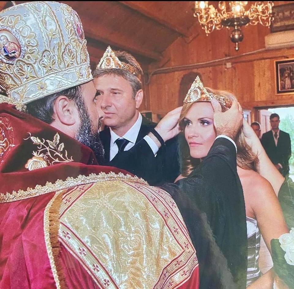Gabriela Firea sărbătorește „nunta de dantelă”. Cum a arătat fostul edil al Capitalei în ziua căsătoriei cu Florentin Pandele