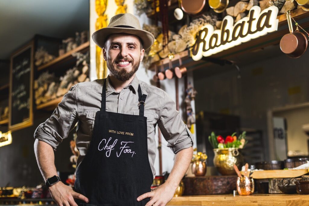 Celebrul chef Foa, prins drogat la volan. Ce au găsit oamenii legii în mașina lui Florin Scripcă