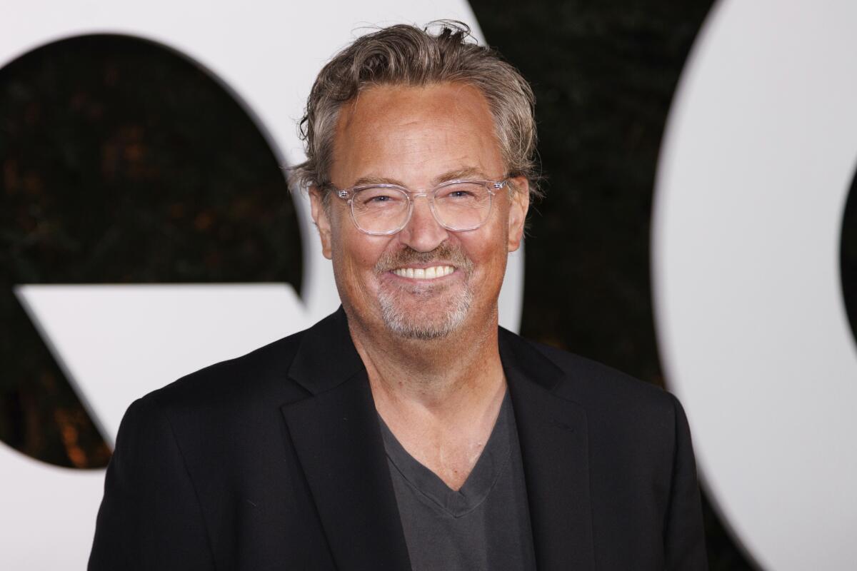 Ultimul apel al lui Matthew Perry la 911. Înregistrarea care schimbă totul în ancheta privind moartea actorului din „Friends”