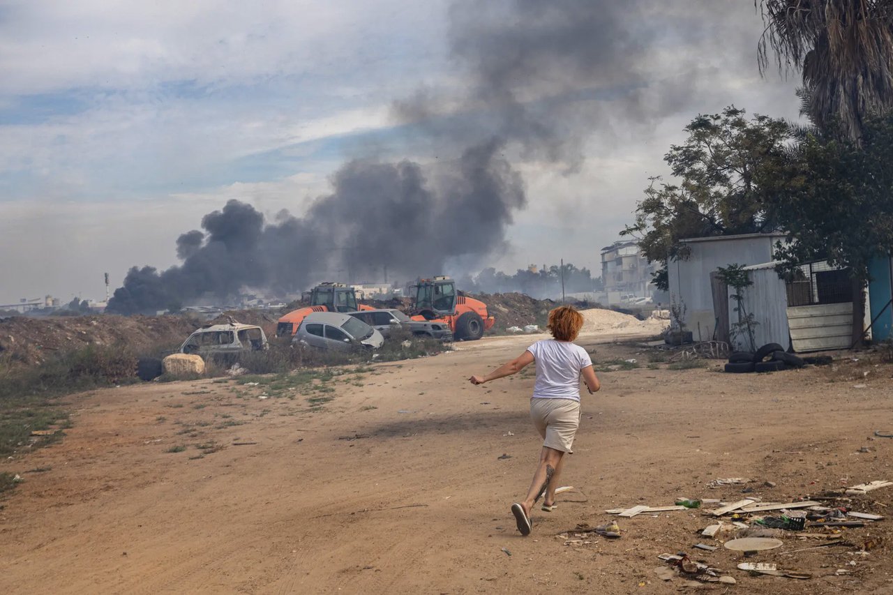 Ce se știe până în acest moment despre israelienii luați ostatici de Hamas: Este panică totală în Israel!