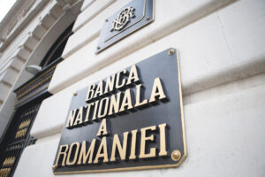 Avertisment de la BNR: noi taxe, după ce Guvernul a mărit pensiile și salariile. Ce se întâmplă cu ratele românilor